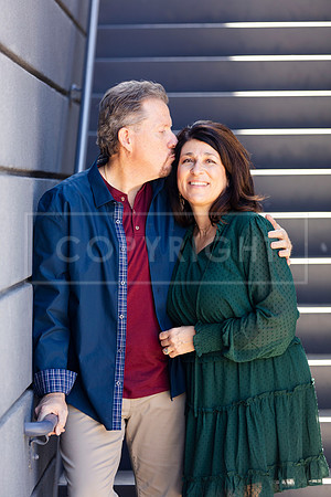 laura.headshots.734