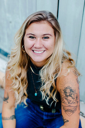 fave.senior-pics-SO147