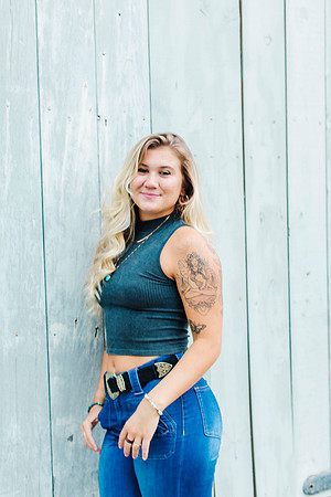 fave.senior-pics-SO111