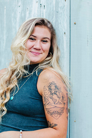 fave.senior-pics-SO137