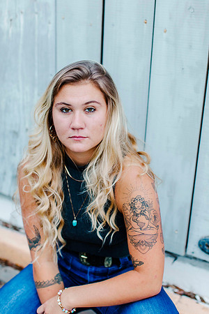 fave.senior-pics-SO151