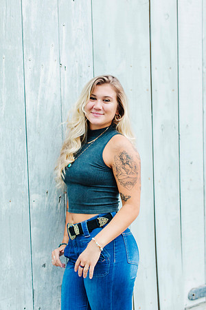 fave.senior-pics-SO112