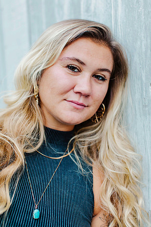 fave.senior-pics-SO120