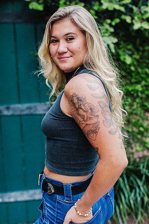 fave.senior-pics-SO086