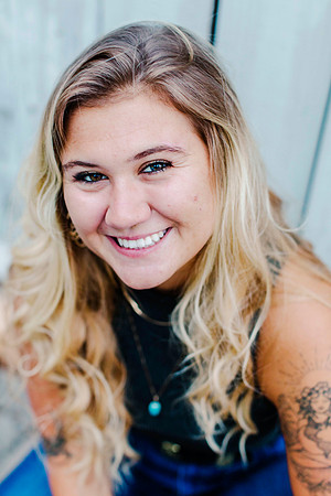 fave.senior-pics-SO156