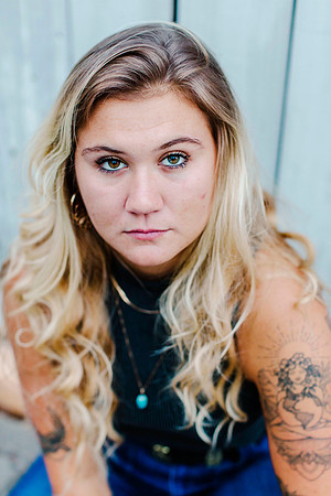 fave.senior-pics-SO152