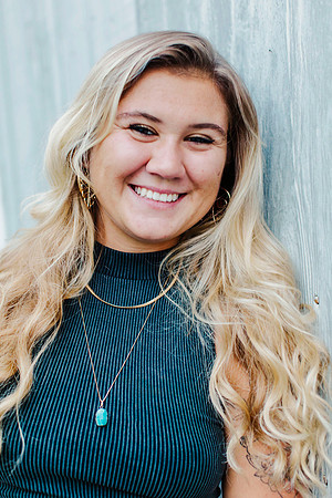 fave.senior-pics-SO125