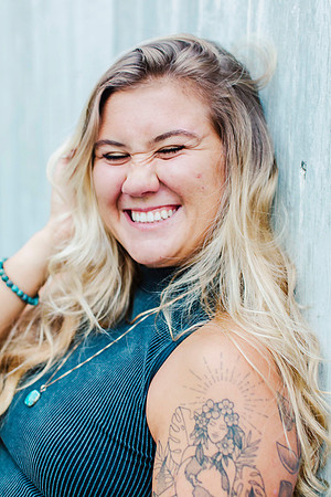 fave.senior-pics-SO135