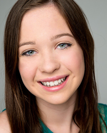 maya-headshots-2.8x10
